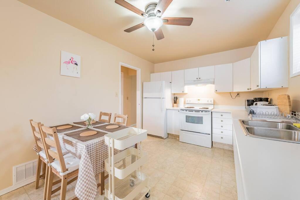 Mt Pleasant Nw 2 Bedrooms 500 YYC Екстериор снимка