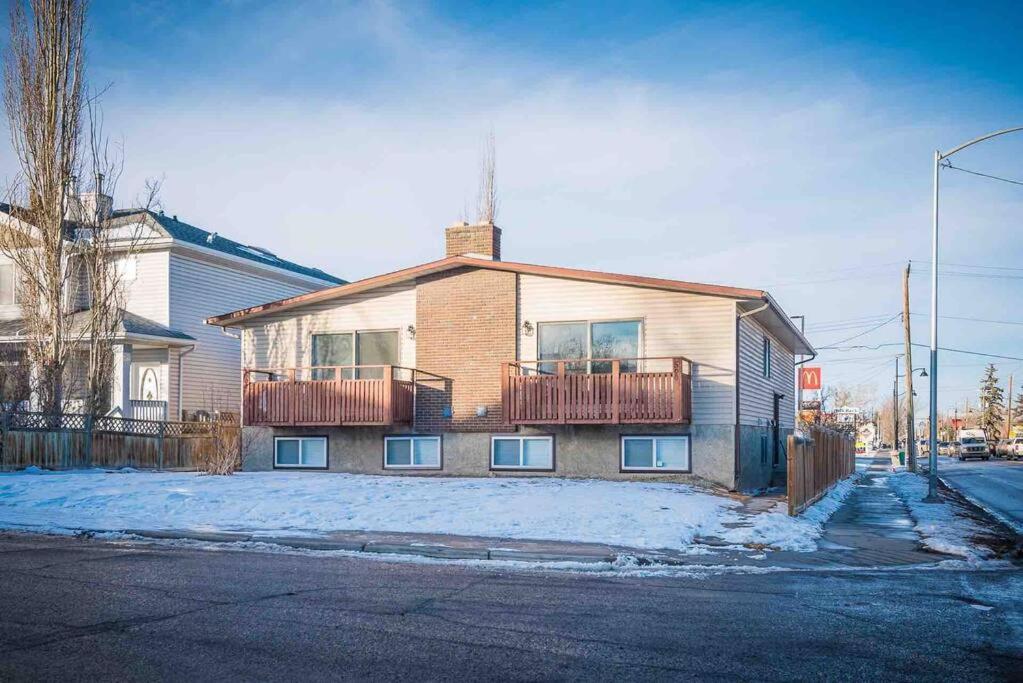 Mt Pleasant Nw 2 Bedrooms 500 YYC Екстериор снимка