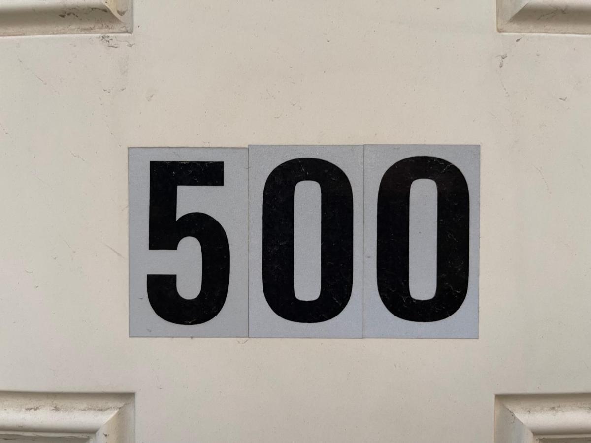 Mt Pleasant Nw 2 Bedrooms 500 YYC Екстериор снимка