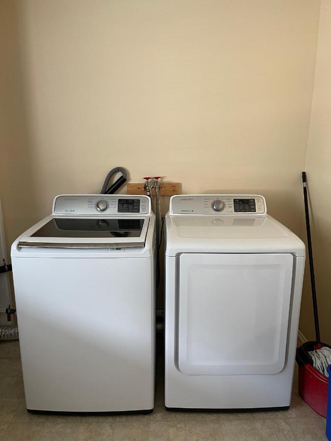 Mt Pleasant Nw 2 Bedrooms 500 YYC Екстериор снимка